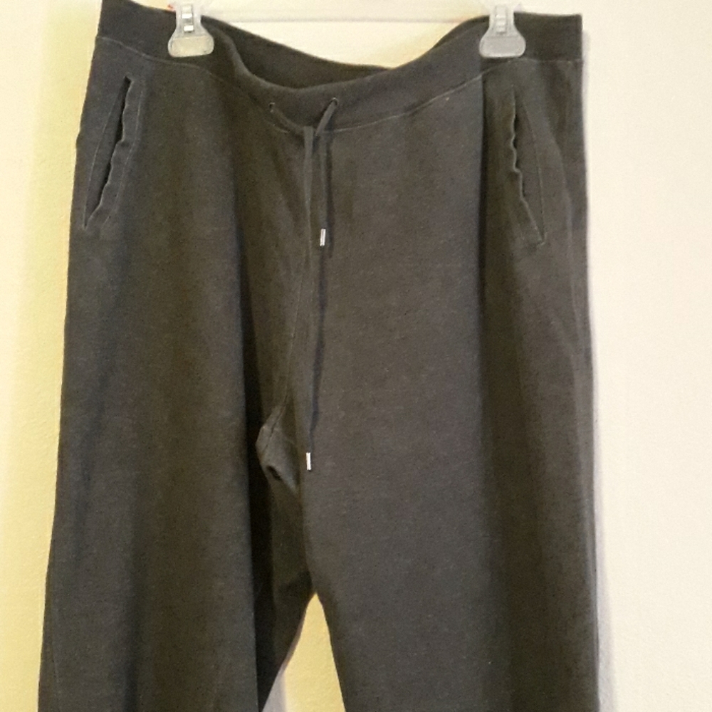 Lauren sweats